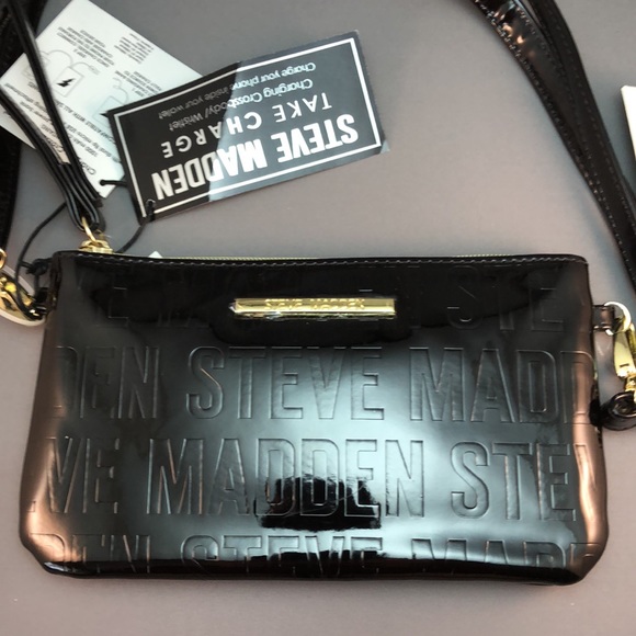 Steve Madden Charging Crossbody Bag BLACK PATENT - Picture 1 of 9